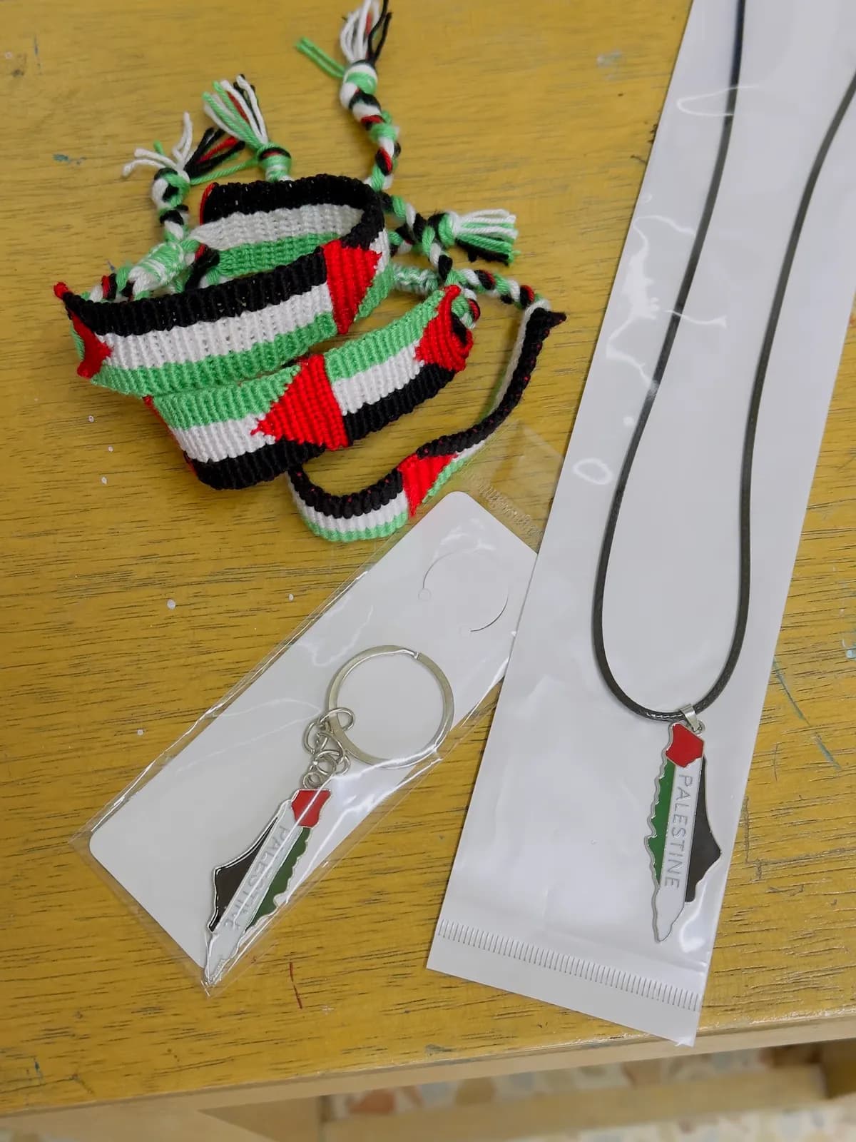 اكسسوارات فلسطينية