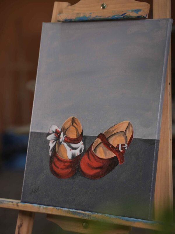 3 The Girl's red shoe